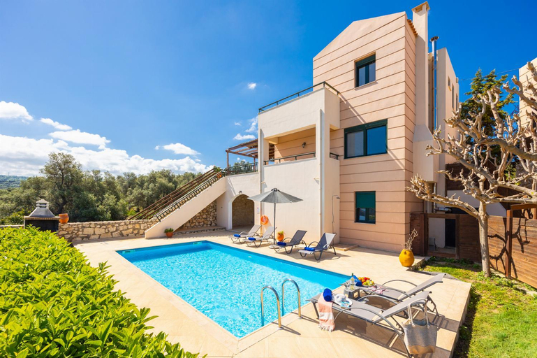 Others 2, Gerani Villas, Crete