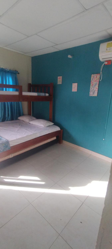 Bedroom 1, AquaMarina Hostal, Tolú