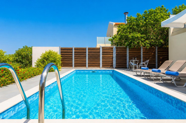 Others 2, Villa Arda, Crete