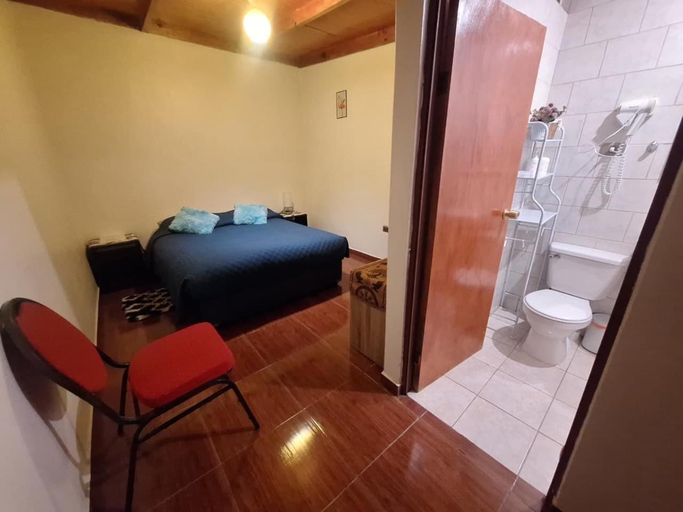 Bedroom 2, Hostal Mintaka, El Loa