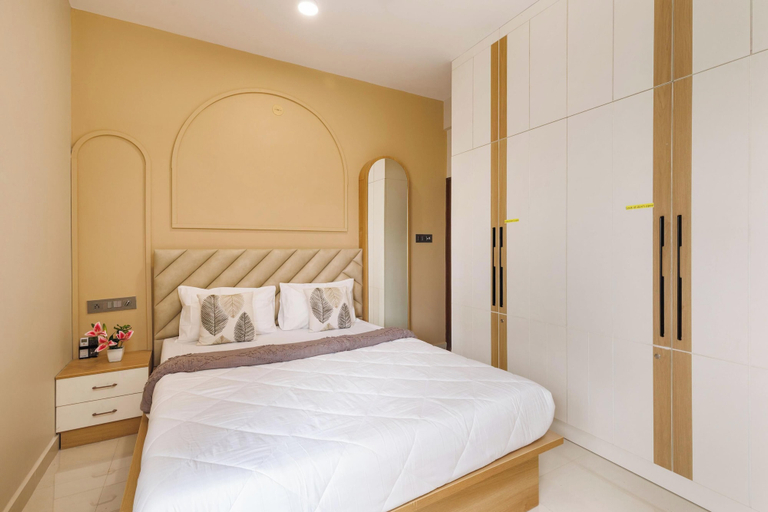 Room 2, Aquagrove Villa by Stayjade Pvt Pool 1hr HSR, Krishnagiri