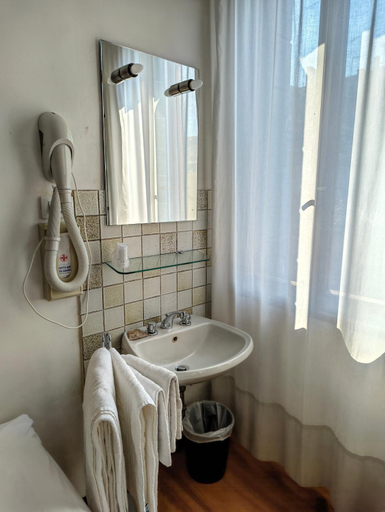 Bathroom 5, Hotel Minerva e Nettuno, Venezia