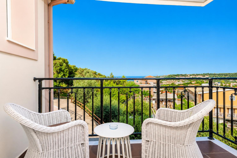 Others 2, Villa Naisy, Ionian Islands