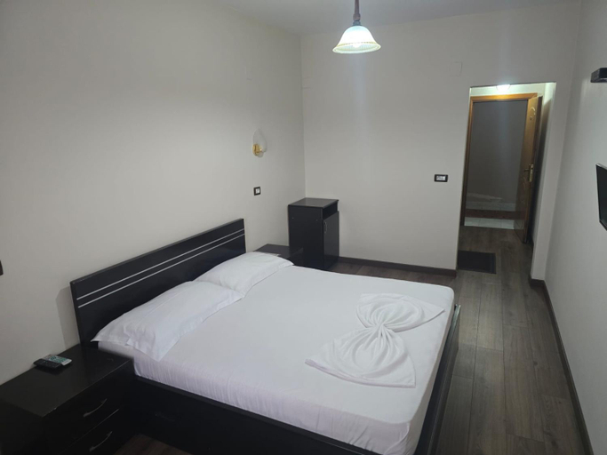 Bedroom 2, Hotel Belvedere, Pogradecit