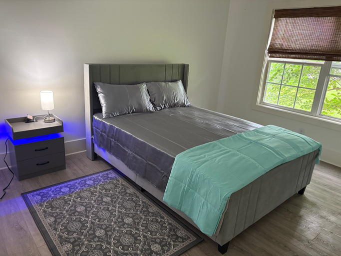 Room 2, Beautiful House in Nicholasville, Jessamine