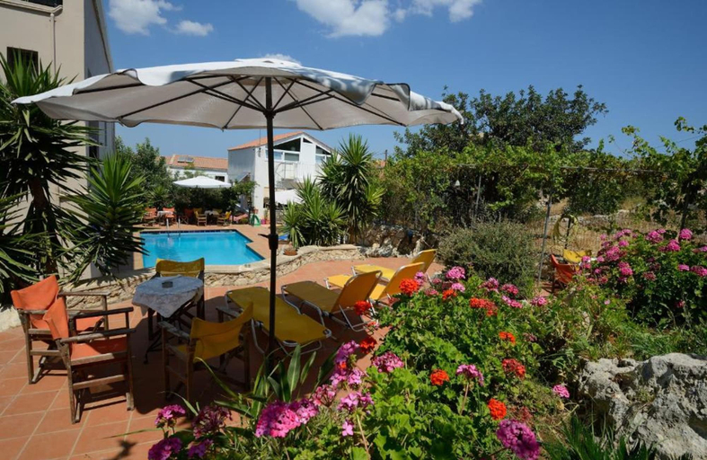 Room 3, Bicorna Chania Pool Escape - Yellow Room 1, Crete