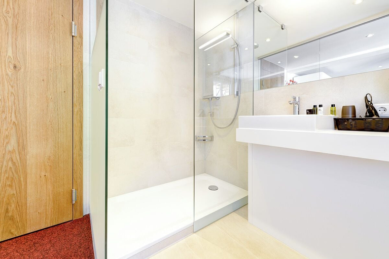 Bathroom 3, Hotel Lün, Bludenz