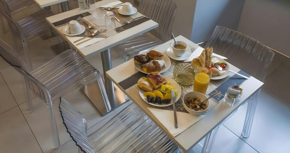 Food & Drinks 5, La Foresteria Luxury Suites, Roma