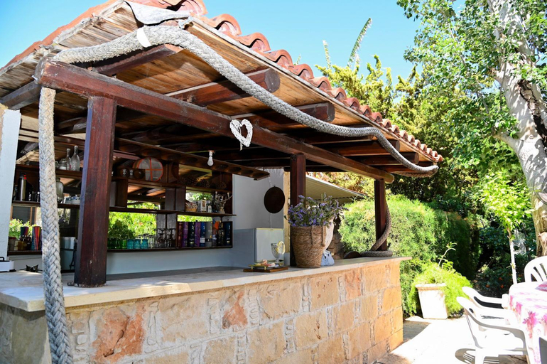 Exterior & Views 1, Kritos Apartments-one Bedroom