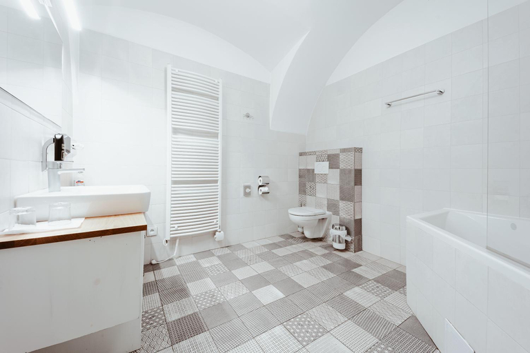 Bathroom 2, Penzion U Andela, Jičín