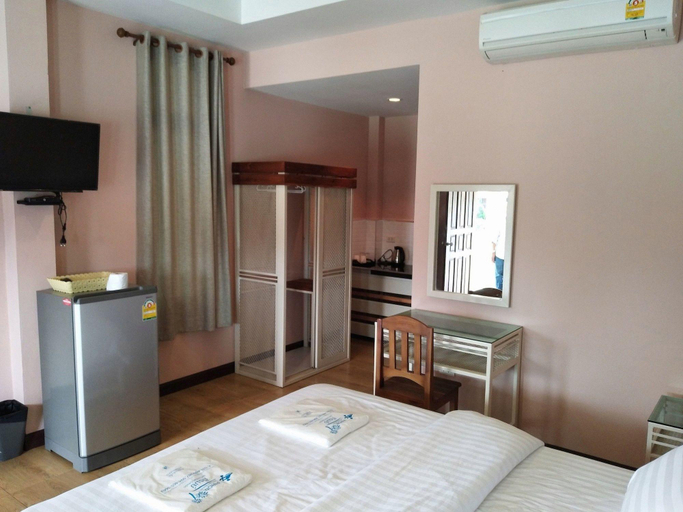 Bedroom 2, Pirom Lake and Resort, Sri Mahar Pho
