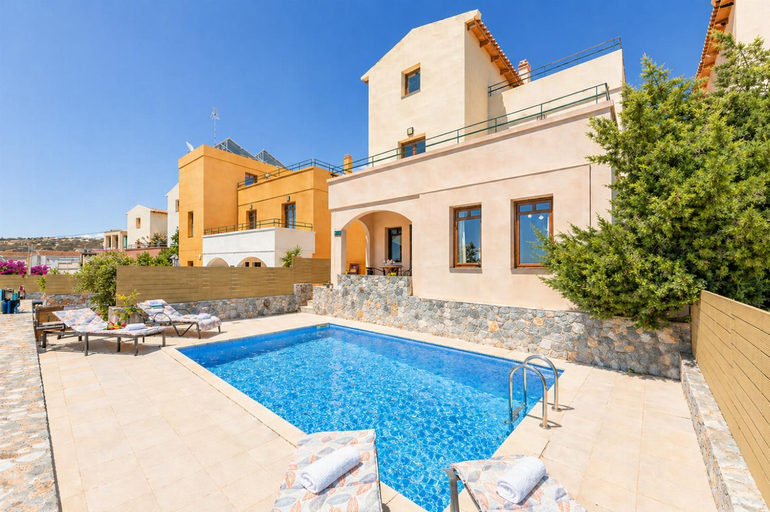 2, Ariadne Villa, Crete