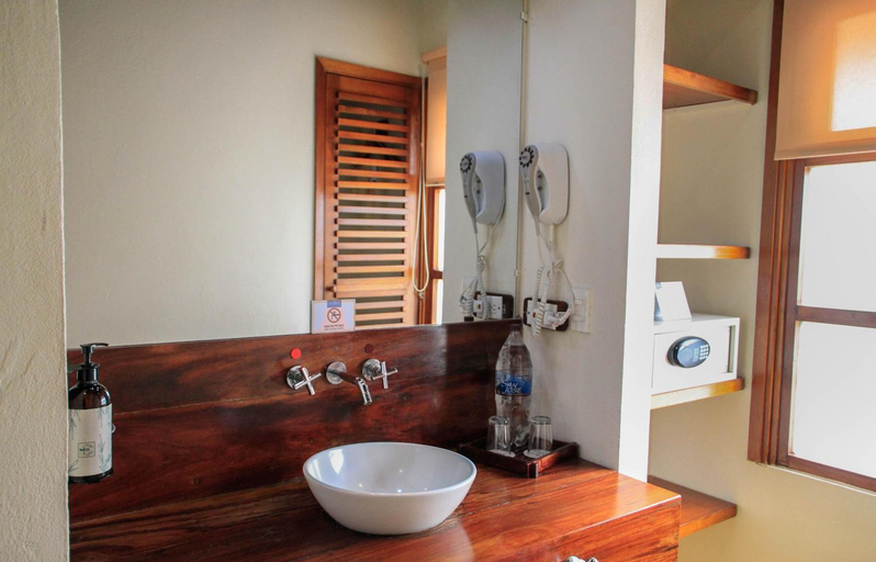 Bathroom 4, Decameron Decalodge Ticuna, Leticia