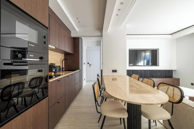 Dining, Luxurious Apartment - Croisette/hotel Mondrian, Alpes-Maritimes