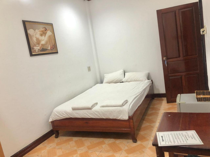 Others 5, Mina Hotel, Vientiane