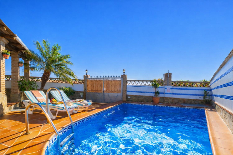 4, Villa Cortijo Porroncico, Málaga