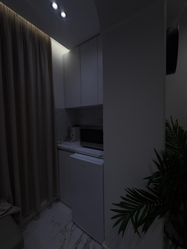 Others 5, Midnight Apartments, Tirana