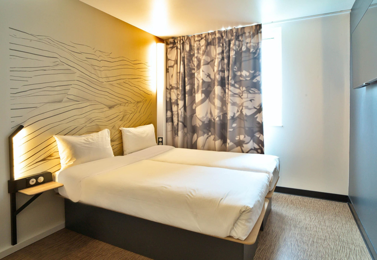 Bedroom 3, B&B HOTEL Dreux Nord, Eure-et-Loir