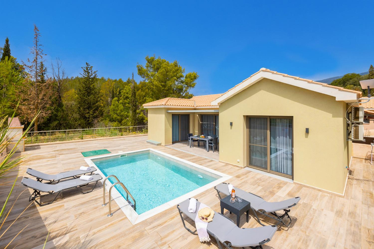 Sport & Beauty 3, Villa Gerasmia, Ionian Islands