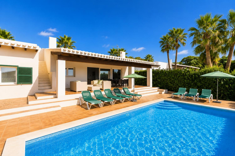 Others 3, Villa Binipaco, Baleares
