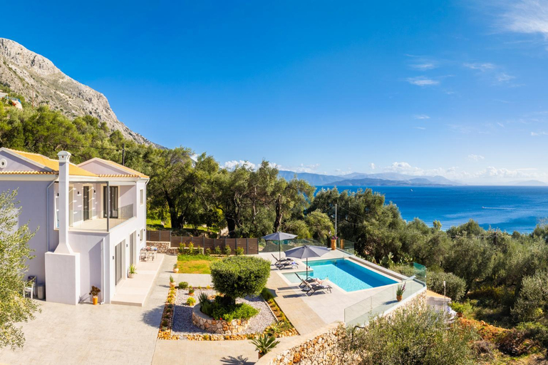 3, Villa Chronis, Ionian Islands