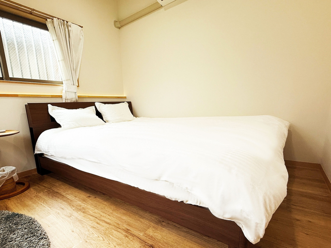 Room 2, shio, Osaka