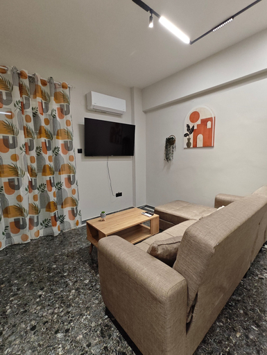 Room 5, Parea Downtown Apartment - Central Spacious 2BR, Peloponnese
