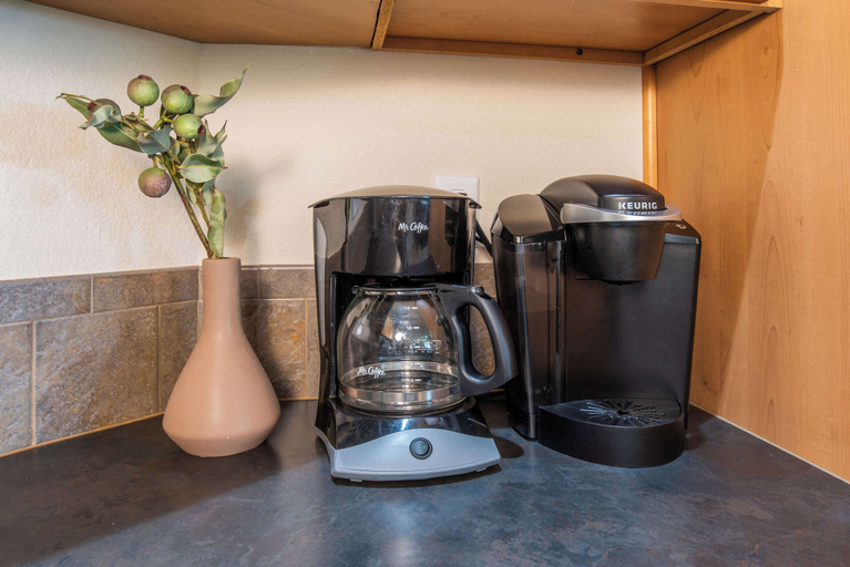 Coffee and/or coffee maker, Hilmy Cellars Haus On Vineyard, Gillespie