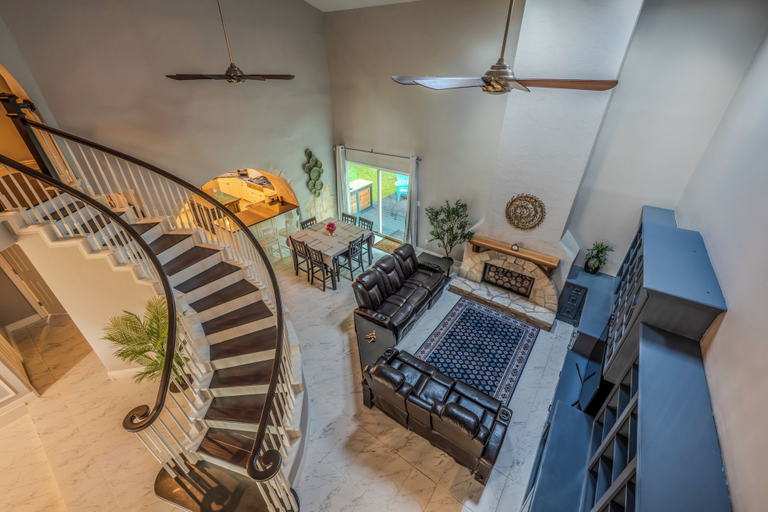 Living area 2, Casa de Valdes, Bexar