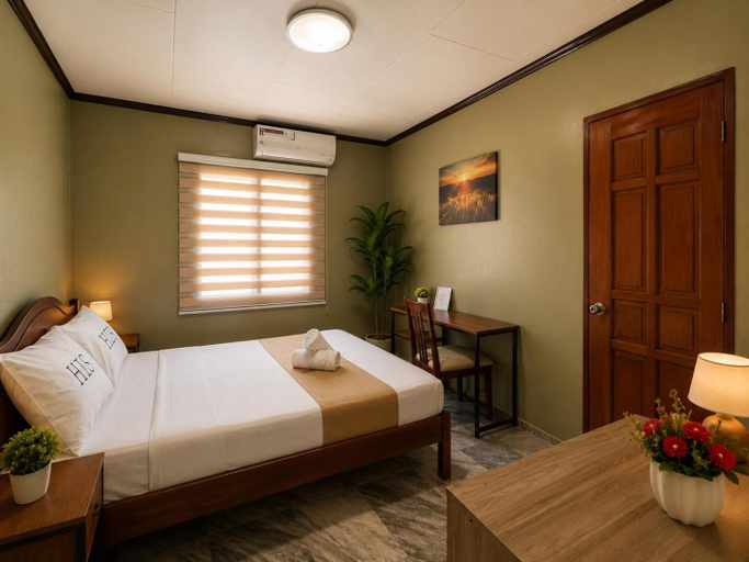 Bedroom 3, Dreamcatcher Hostel, Moalboal