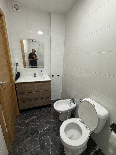 Bathroom 3, Almeria Centro habitacion privada en apartamento compartido, Almería