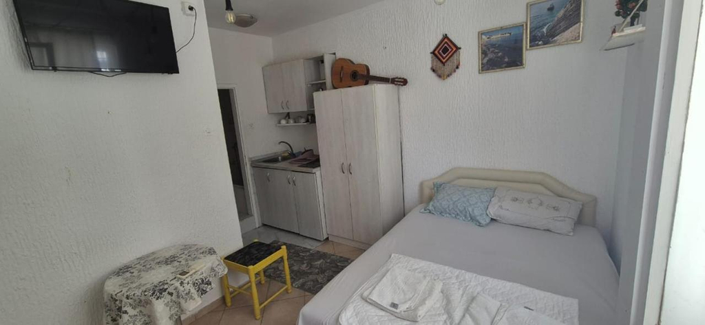 4, Edessa Apartment