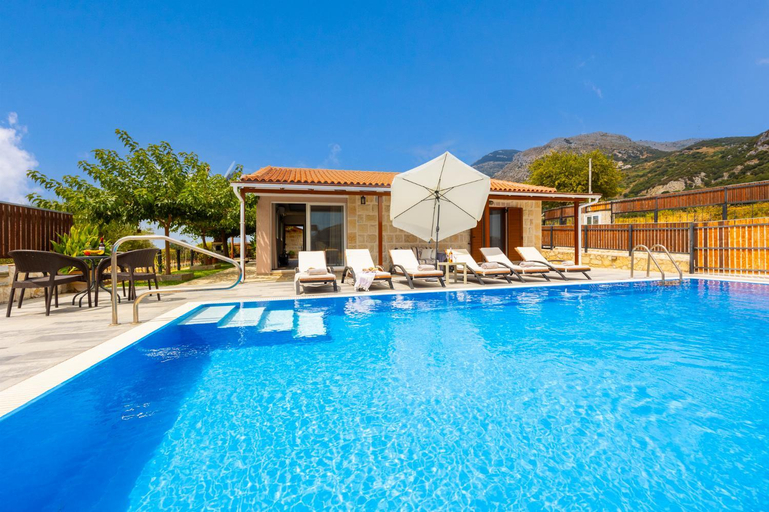 Others 3, Villa Reggina, Ionian Islands