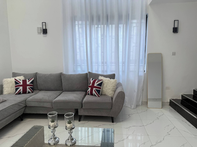 Living room 2, Serene 3-bedroom House in Pridelands, Nairobi, Mavoko