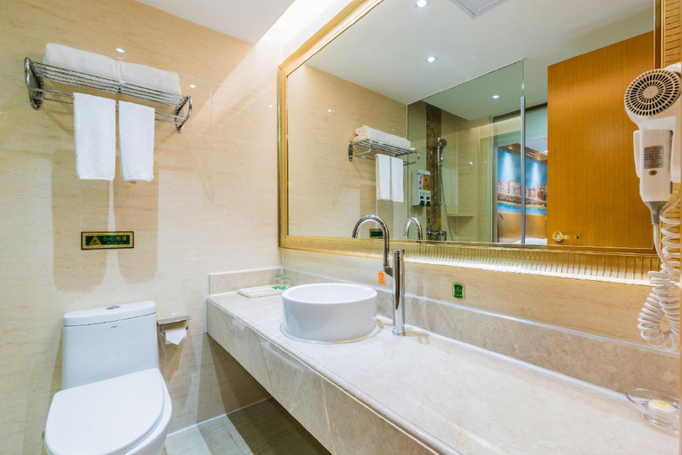 Bathroom 3, Vienna Hotel Guangdong Zhognshan Tanzhou, Zhongshan
