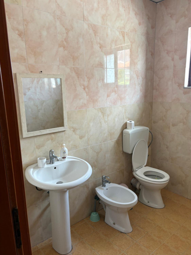 Bathroom 3, Guest House by Roni, Durrësit
