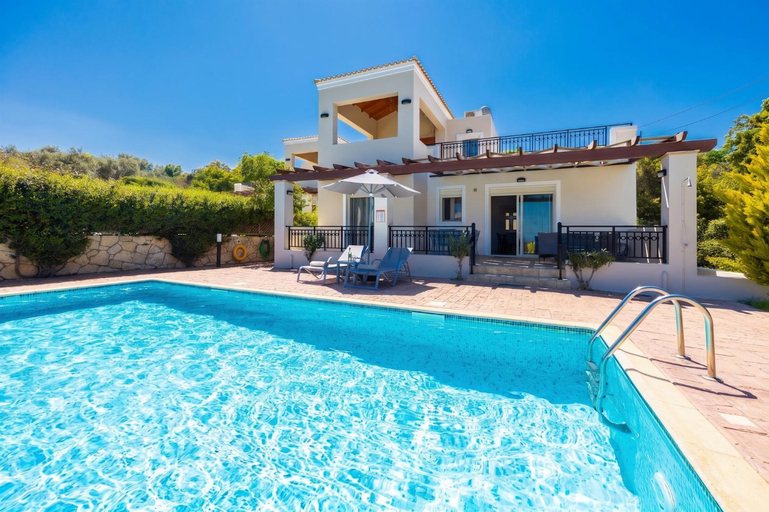 Others 3, Villa Georgia, Crete