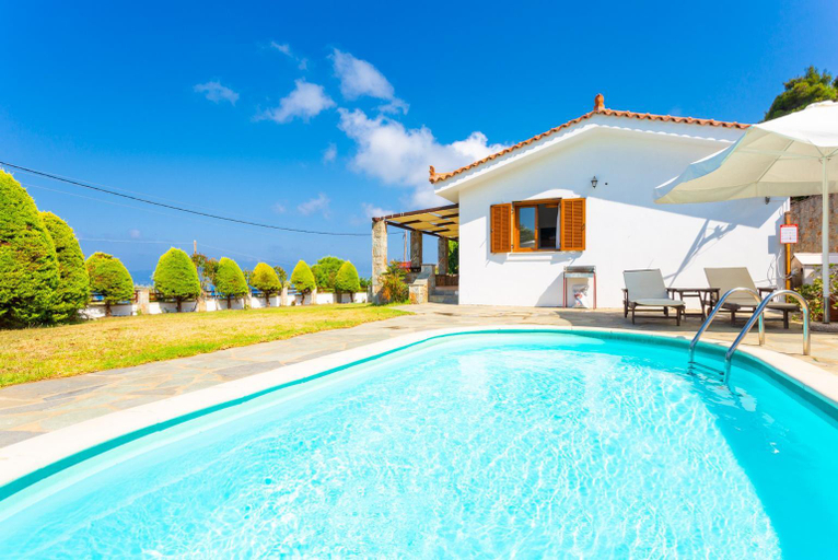 Sport & Beauty 3, Villa Katerina Private Pool, Sea Views, A/C, WiFi, Thessaly