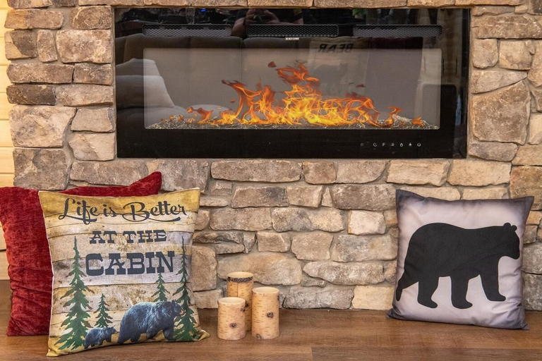 Fireplace, Tennessee Dream, Sevier