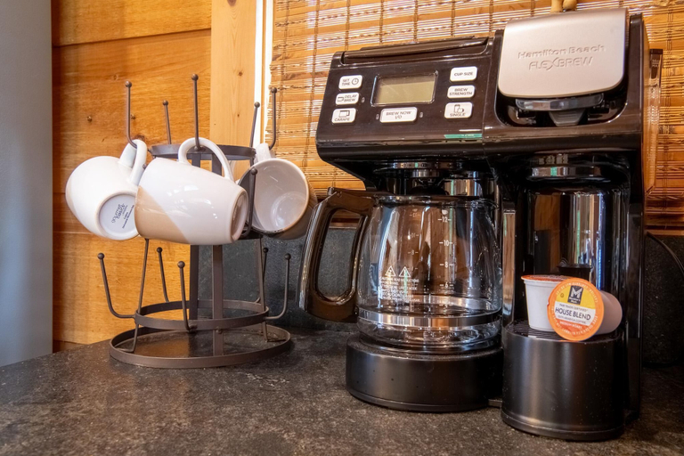 Coffee and/or coffee maker, Z - The Overlook, Sevier