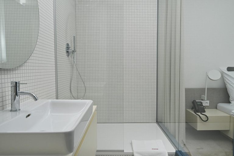 Bathroom 2, Hotel SOREA MORAVA, Poprad