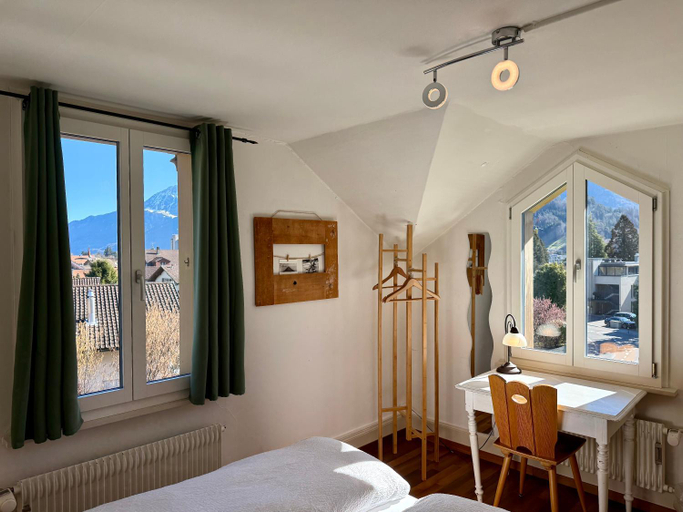 Bedroom, Uptown Apartments Interlaken free Parking, Interlaken