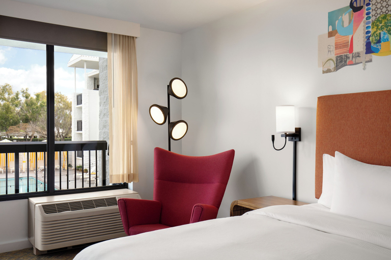 Bedroom 4, Avatar Hotel Santa Clara, Tapestry Collection by Hilton, Santa Clara