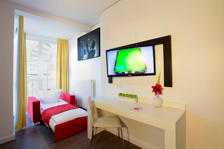 Room 5, INA Boutique 072 Hamburg-St. Georg, Hamburg