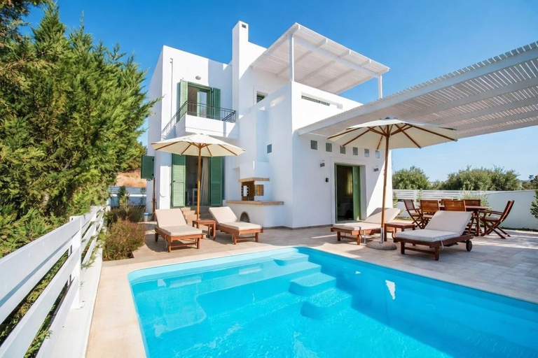 3, Villa Loka in Gennadi, South Aegean