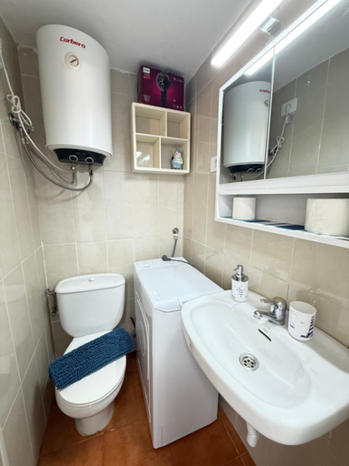Bathroom 3, Apartamento en el casco viejo de Corralejo, Las Palmas