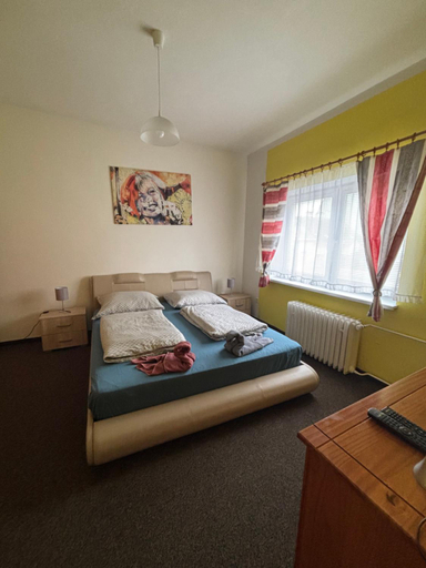Bedroom 2, Penzion u Dusku, Karlovy Vary