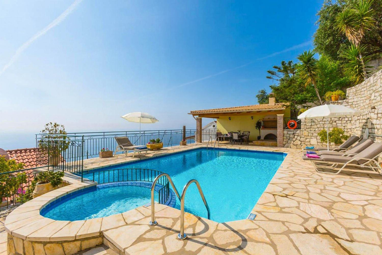 Others 3, Villa Aris, Ionian Islands