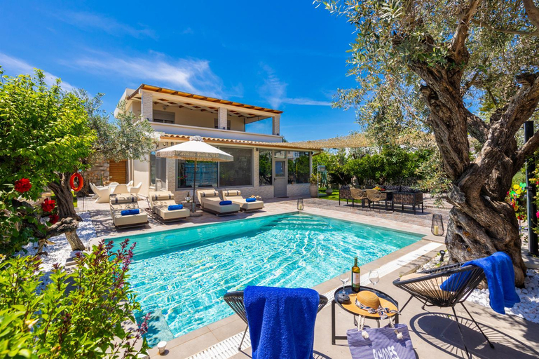 5, Villa Ammos, South Aegean