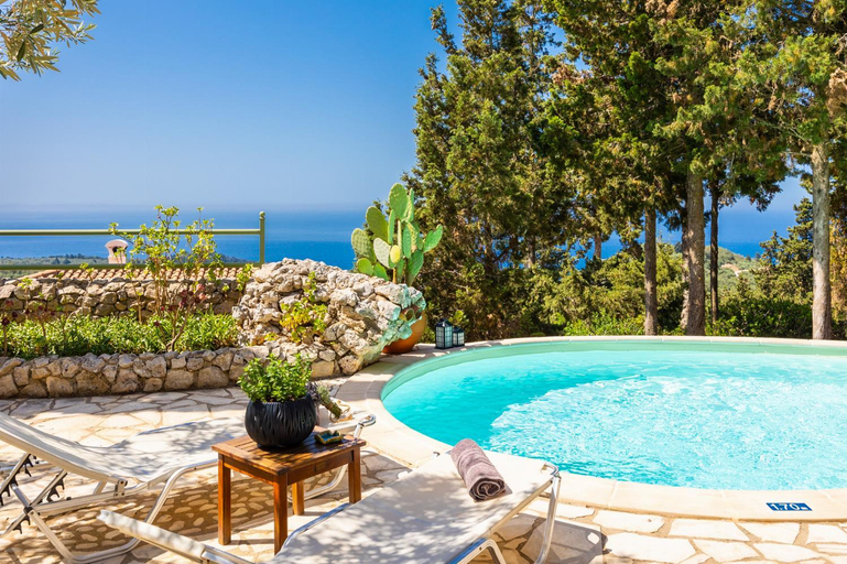 Others 3, Villa Gallini, Ionian Islands